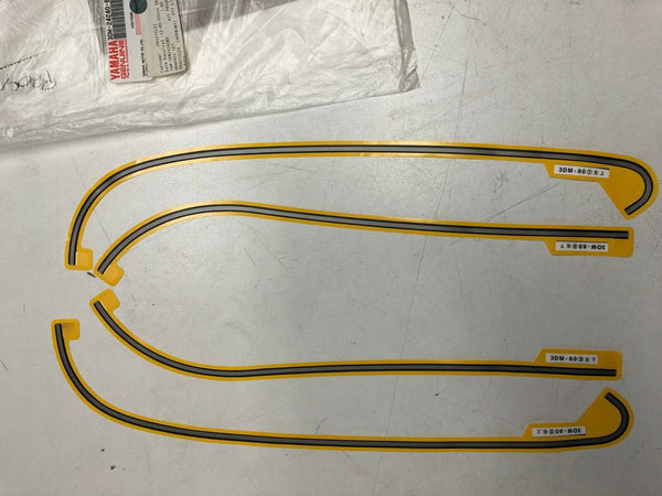 1979 YAMAHA DT175 enduro fuel tank decals SET, OEM SPECS, NOS STYLE EUR