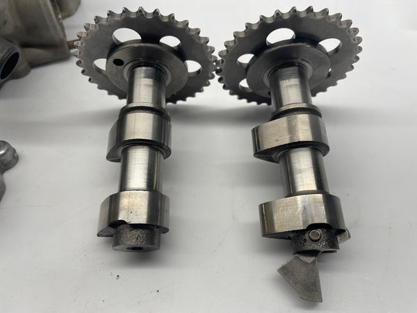 BMW F650 CS, F650 GS/GS DAKAR Cylinder Head w/ Bracket and Camshafts 1 ...